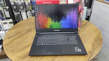 ASUS: ASUS 17.3 ", Intel Core i7, 512 GB
