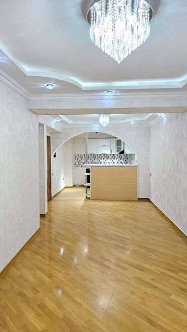 Köhnə tikili: Bakı, Bakıxanov qəs., 2 otaqlı, Köhnə tikili, 65 kv. m — 4