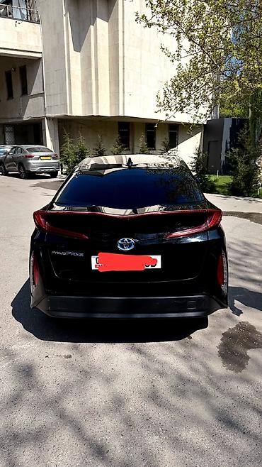 Toyota: Toyota Prius: 2019 г., 1.8 л, Гибрид, Хэтчбэк — 2