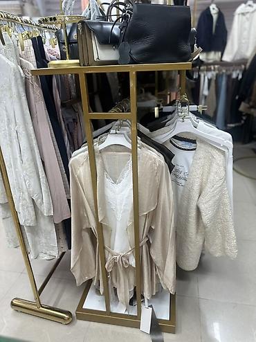Кардиган, Шелк, Средняя модель, Осень-весна, Вязаная модель at lalafo.kg Кардиган, Шелк, Средняя модель, Осень-весна, Вязаная модель