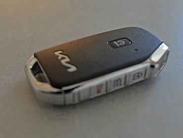 man sat: Kia Sorento: 1.6 l | 2025 il — 10