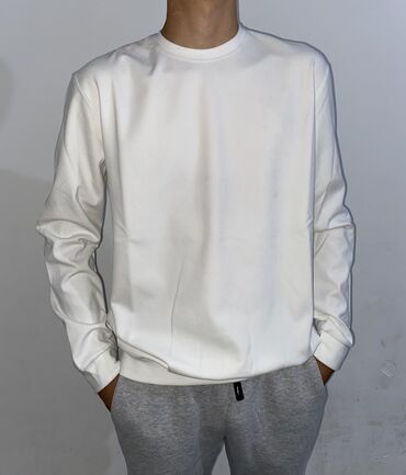 шапочки с надписями: Размеры: M-XXXL 💰 Цена: 700сом #худи #осень2025 #мужскаямода #стиль