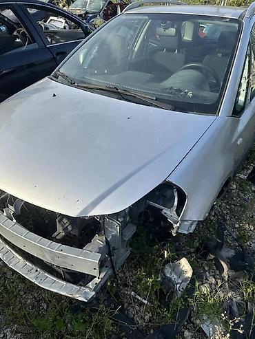 audi a2: FIAT SEDICI BRANIK FAR VRATA STOP HAUBA KRILO | Fiat sedici branik — 2