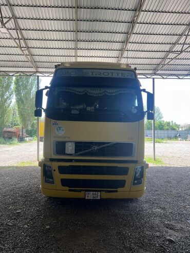 прицеп мотоблока: Тягач, Volvo, 2008 г., Тентованный
