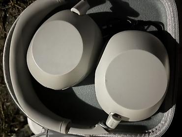 ugreen hitune max5c: Беспроводные накладные наушники Sony WH‑1000XM6 (цвет светло‑серый) с — 1