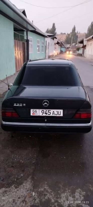 Mercedes-Benz: Mercedes-Benz W124: 1991 г., 2.9 л, Механика, Дизель, Седан