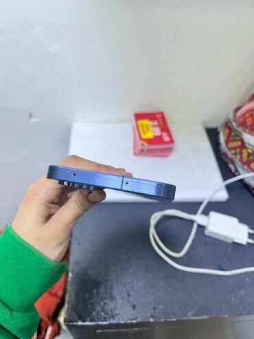 samsung ultra touch s8300: Samsung Galaxy A55, 128 GB, rəng - Göy, Barmaq izi, Face ID