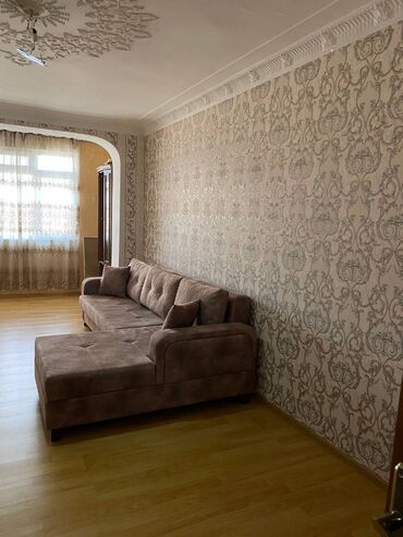 Köhnə tikili: Bakı, 3 otaqlı, Köhnə tikili, m. Qara Qarayev, 85 kv. m — 14