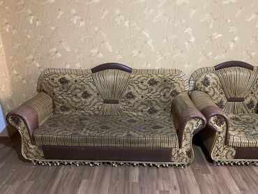 Divanlar: Divan, Açılmayan, Bazasız, Parça