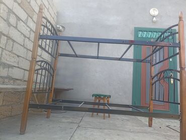отдам бесплатно мебель: Demir materialdan 2 mərtəbəli çarpayı