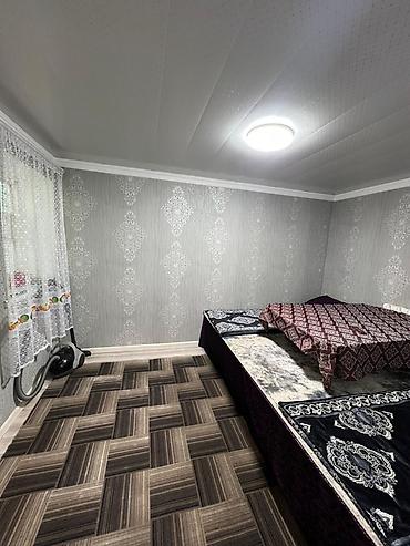 Продажа коттеджей и домов: 4 комнаты, 50 м², 6 соток, Токмак, Собственник — 15