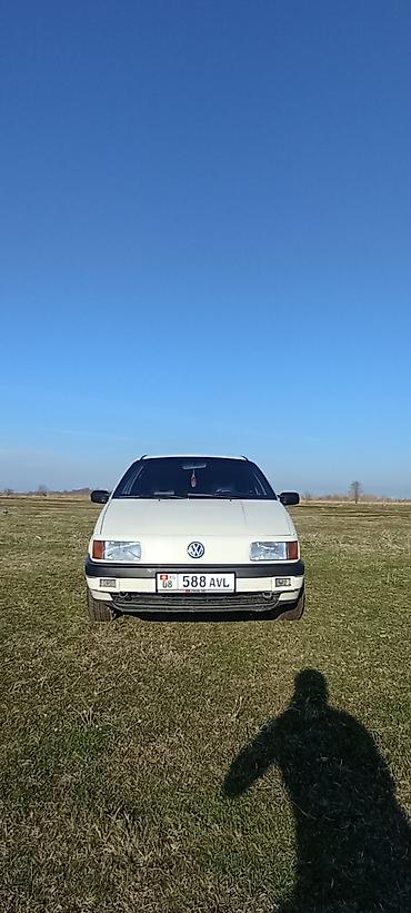 Volkswagen: Volkswagen Passat: 1989 г., 1.8 л, Механика, Бензин, Седан — 2