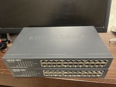 сетевой хаб: Продаю 2 коммутатора (switch) 24 портовый 10 мб-100мб/с За два