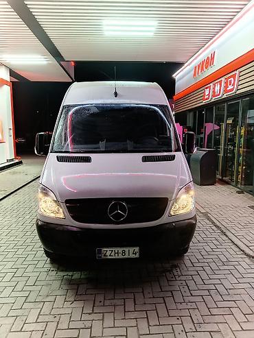Легкий грузовой транспорт: Легкий грузовик, Mercedes-Benz — 14