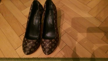 braon cipele: Salonke