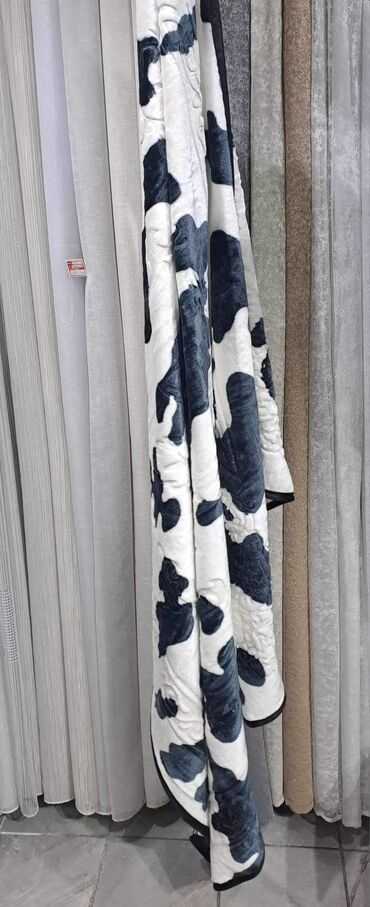 Ćebad i pokrivači: Veličina - Singl — 13