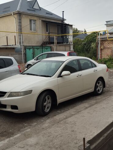 Honda: Honda Accord: 2003 г., 2 л, Автомат, Бензин, Седан
