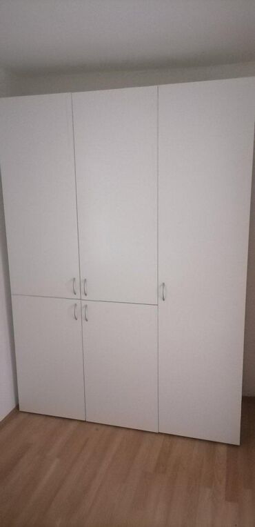 Ormari: Ormar 36 📏 Dimenzije: Visina: 200 cm Širina: 120 cm Dubina: 50 cm — 3