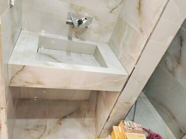 Moydadırlar: Mərmər effektli, düzbucaqlı formalı, qara rəngli dolablı asma tualet — 14