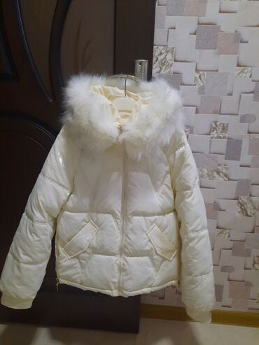 ağ xalat: Женская куртка L (EU 40), цвет - Белый