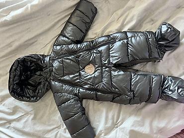 Детский зимний комбинезон-конверт,фирма Moncler черный глянцевый