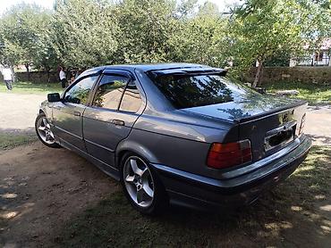 BMW: BMW 3 Series E36 sedan - Kuzov: 4 qapılı sedan, tünd boz rəng - M — 4
