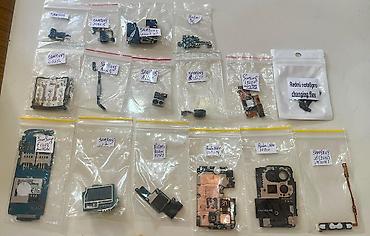 Telefon ekranları: Köhnə model mobil telefonlar üçün ekran və sensor şüşə ehtiyat — 54