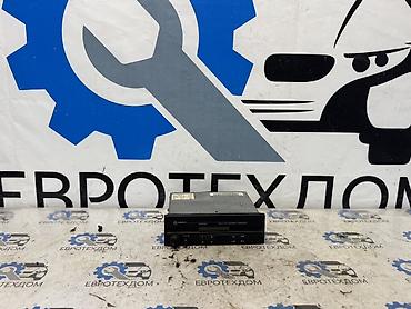 Другие детали салона: Магнитола Volkswagen Golf 3 AAM 1995 Контрактная из Германии, в — 1