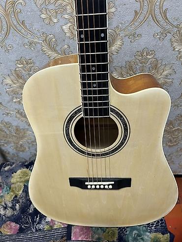 Гитары: Акустическая гитара Tree Root с вырезом (dreadnought cutaway) — 10