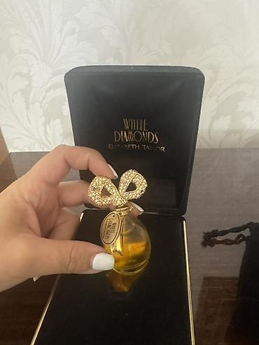 Gözəllik və sağlamlıq: White Diamonds by Elizabeth Taylor – parfum mini kolleksiya flakonu - — 3
