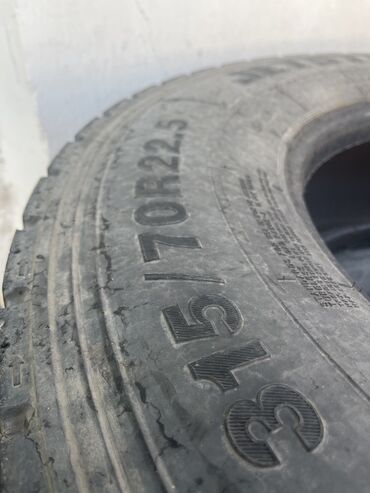 шины для фронтального погрузчика: Продаю б/у резину 315/70 R22.5 в хорошем состоянии. Порезов и грыж
