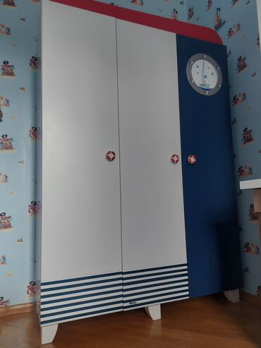 Детские шкафы: Б/у, Для мальчика, Прямой шкаф, 3 двери, Распашной, Без зеркала, Азербайджан