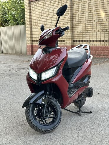 купить скутер напрямую из китая: Скутер M8, 150 куб. см, Бензин, Б/у