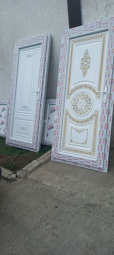 Plastik pəncərələr: Plasti̇k şəbəkəli̇ qapi pəncərə si̇fari̇şi̇. Kəyfi̇yyatli̇ — 21