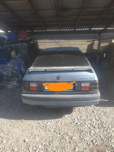 transporter multivan: Volkswagen Passat: 1990 г., 1.8 л, Механика, Бензин, Седан — 1