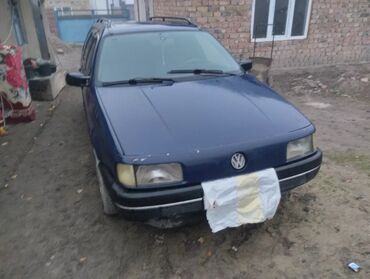 Volkswagen: Volkswagen Passat: 1992 г., 1.8 л, Механика, Бензин, Универсал