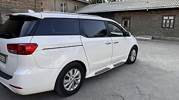 китайские авто в кредит: Kia Carnival: 2017 г., 2.2 л, Автомат, Дизель, Минивэн — 5