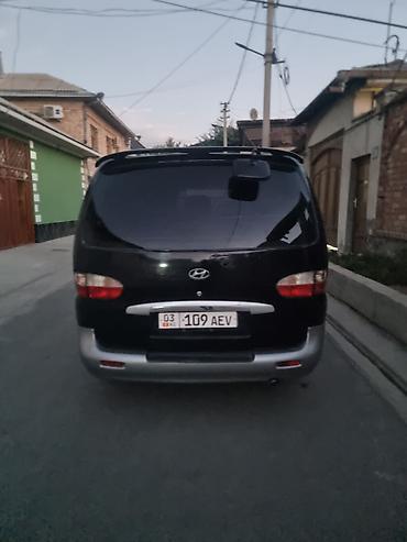 black edition: Hyundai H-1: 2002 г., Механика, Дизель, Минивэн — 4