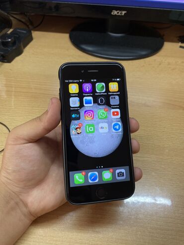 айфон се 2016: IPhone 6, Б/у, 16 ГБ, Space Gray, Зарядное устройство, Чехол, Кабель, 98 %
