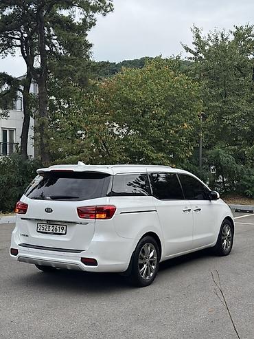 byd han ev: Kia Carnival: 2020 г., 2.2 л, Автомат, Дизель, Минивэн — 6