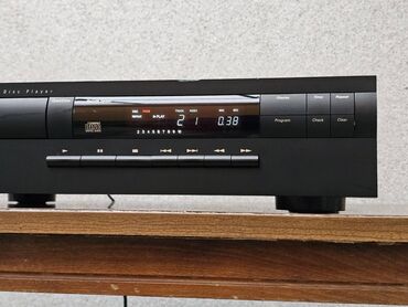 Mini disk plejeri: Harman/Kardon HD7450 – CD plejer - Tip: Compact Disc player (CD — 3