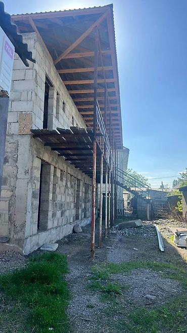 Продажа коттеджей и домов: 📍жилмассив Бакай-Ата 🔘4-комнатный 🔘Этаж 1 🔘81м² Продаётся — 4