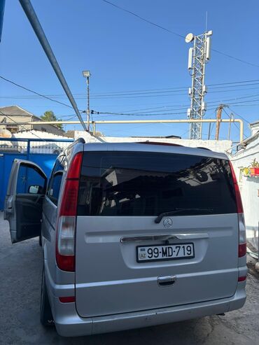 Mercedes-Benz: Mercedes-Benz Vito: 2.2 l | 2009 il Van/Minivan — 6