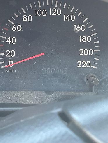 королла 120: Toyota Corolla: 2003 г., 1.6 л, Автомат, Бензин, Хэтчбэк — 2