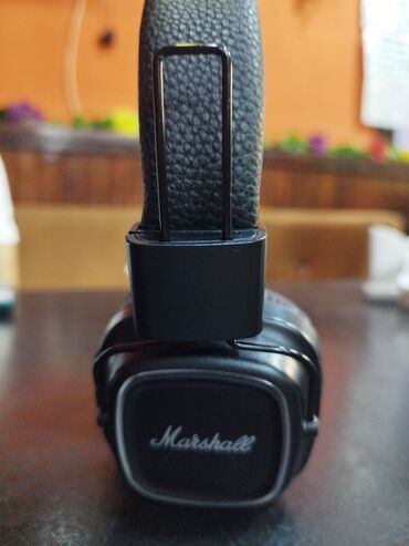 Mikrofonlar: İşlənmiş Simsiz (Bluetooth) Qulaqcıqlar, Marshall, rəng - Qara