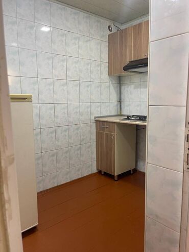 Köhnə tikili: Bakı, Bakıxanov qəs., 4 otaqlı, Köhnə tikili, 70 kv. m — 11