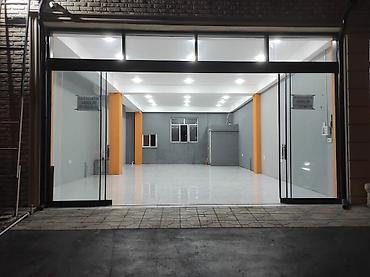 xalqlar restoranlar: Bakı şəhərinin yeni Günəşli qəsəbəsi (şir heykəlinin yanı) İlqar — 3