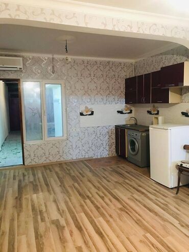 Həyət evləri və villaların satışı: 3 otaqlı, 92 kv. m, Orta təmir — 1