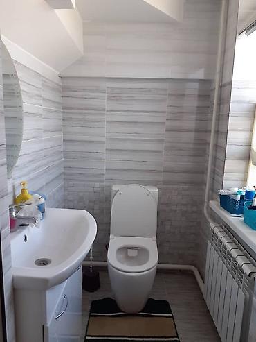 с хранения: 250 м², 6 комнат и более — 9