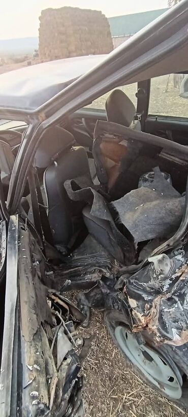 VAZ (LADA): VAZ (LADA) 2115 Samara: 1.6 l | 2008 il 300000 km Sedan — 4